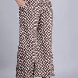 MAUKA Women Brown Solid Kurta With Printed Palazzo Set image 4