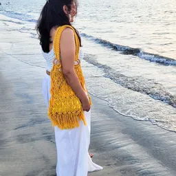 DECORDILL Hand-Knotted Fringe Tote Bag-image-16