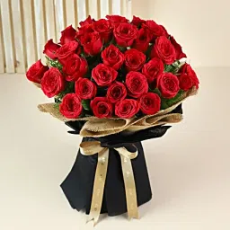Crimson Love Red Rose Bouquet-image-92