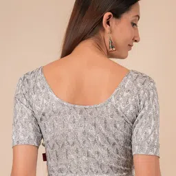 Bindigasm's Advi Geometric Printed Jacquard Stretchable Saree Blouse image 4