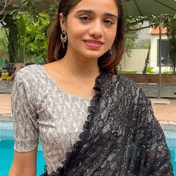 Bindigasm's Advi Geometric Printed Jacquard Stretchable Saree Blouse image 1