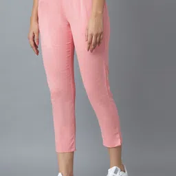 elleven Women Pink Solid Tapered Fit Pleated Trousers image 4