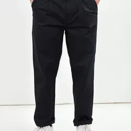 Celio Men Pleated Trousers image 1
