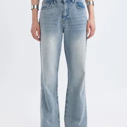 DeFacto Women Mid Rise Light Fade Clean Look Jeans-image-33