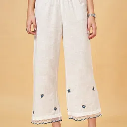RANGMANCH BY PANTALOONS Women Floral Embroidered Cropped Cotton Parallel Trousers-image-23