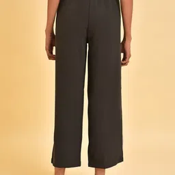 W Women Olive Green Comfort Cropped Culottes Trousers With Belt image 5