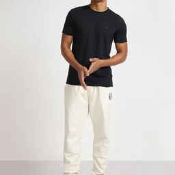 Lee Men Solid Cotton Low-Rise Joggers-image-22