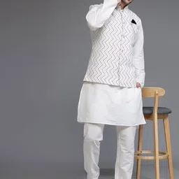 Utsav Fashion Men Regular Kurta with Trousers image 5