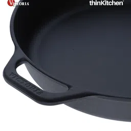 Victoria Cast Iron Skillet Large Frying Pan with Helper Handle Seasoned with 100% Kosher Certified Non-GMO Flaxseed Oil, 12 Inch, Black image 3