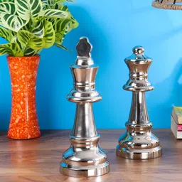 Decor de Maison Silver Toned 2 Pieces Chess Set King Queen Nickel Oversize Showpiece-picture-32