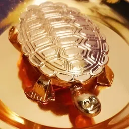 Navyaksh Gold-Toned Religious Idol Showpiece image 2