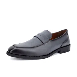 LOUIS STITCH Men Leatherette Dual Tone Finish Moccasin Shoes image 2