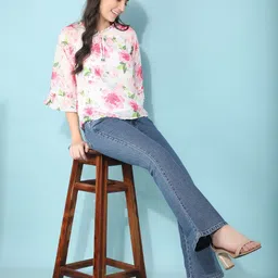 Crimsoune Club Women Floral Print Bell Sleeve Top-image-3