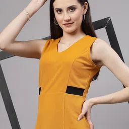 Style Quotient V-Neck Regular Top-picture-38