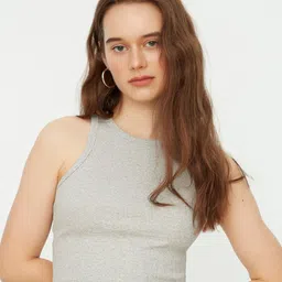 Trendyol Round Neck Ribbed Crop Tank Top-picture-25