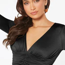 Stylecast X Slyck V- Neck Gathered Crop Fitted Top image 2