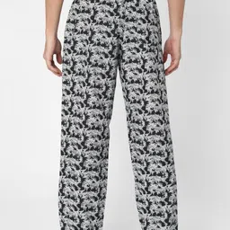 underjeans by spykar Men Pyjama image 2