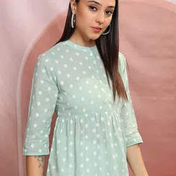 Vishudh Green Geometric Self Design Mandarin Collar Gathered or Pleated Cotton Peplum Top image 5