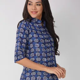 Vastraa Fusion Geometric Printed Mandarin Collar Cotton Shirt Style Top image 2