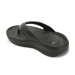 Carlton London Men Rubber Thong Flip-Flops image 5
