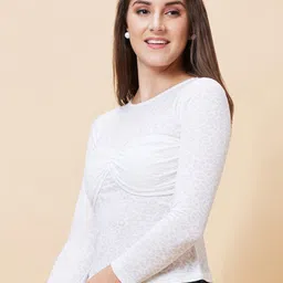 Globus White Self Design Twisted Top image 3