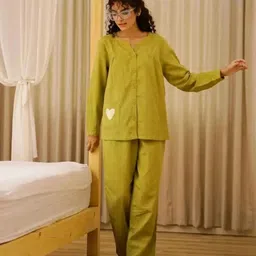 kharwar fashions Women Night Suit Set Green Solid-picture-12