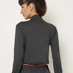CHKOKKO Grey Crop Top image 5