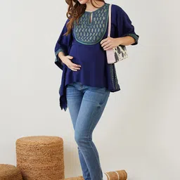 The Kaftan Company Embroidered Keyhole Neck Kaftan Maternity Top image 4