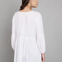 SAAKAA Floral Embellished Top image 5