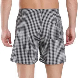 jockey Pack of 2 Checkered Men Boxer image 5