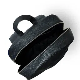 MaheTri Unisex Textured Leather Backpack image 3