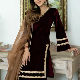 Lavanya The Label Women Maroon Velvet Kurti with Sharara & With Dupatta image 2