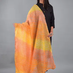 Apratim Women Yellow & Orange Leheriya Dupatta-image-75