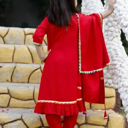 BAESD Girls Round Neck Regular Gotta Patti Kurta with Pyjamas & Dupatta image 3