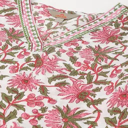 Anouk Women Floral Printed Regular Pure Cotton Kurta with Trousers & With Dupatta image 2
