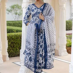 KALINI Floral Printed Empire Anarkali Kurta With Trousers & Dupatta image 2