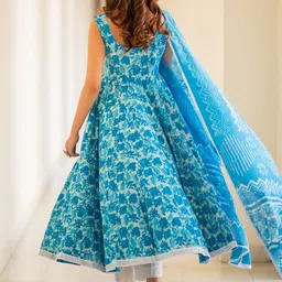 gosriki KALINI Women Floral Printed Round Neck Anarkali Kurta with Trousers & Dupatta image 2