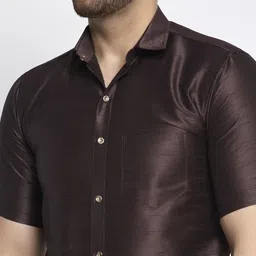 kaifoo Men Regular Fit Solid Cut Away Collar Festive Shirt image 4