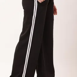 Women Regular Fit Black Cotton Blend Trousers-image-3