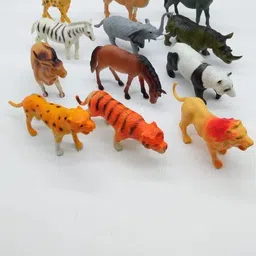 happybive Mini Jungle Safari 12 PC Realistic Wild Animal Toy Figure Playing Set for Kids32-picture-10