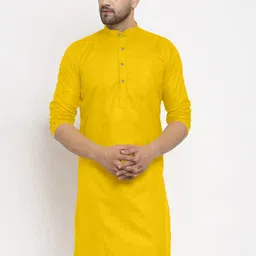 vinaari Men Cotton Blend Kurta Pyjama Set image 2
