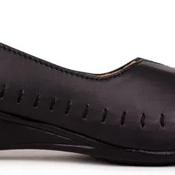 bbbrandsbucket Women Wedges Sandal image 3