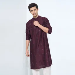 indus route by pantaloons Men Solid Viscose Rayon Straight Kurta-picture-22