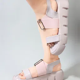 madam glorious Women Wedges Sandal-picture-18