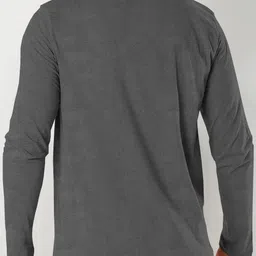 tripr Men Solid V Neck Cotton Blend Grey T-Shirt image 2