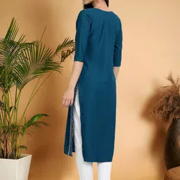 7Threads Women Ethnic Motifs Printed Thread Work Floral Crepe Kurta image 2