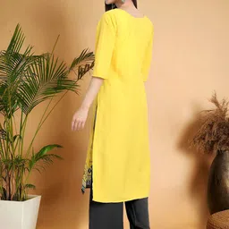 7Threads Selection Of 3 Ethnic Motifs Printed Round Neck Straight Kurtas image 4