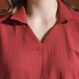 Globus Crepe Top image 2