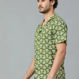 kotty Men Regular Fit Printed Lapel Collar Casual Shirt image 2