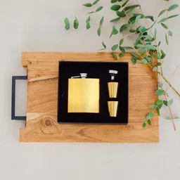 bardecor Stainless Steel Gold Hip Flask | Set of 1 | 7 oz Pocket Liquor Flask Stainless Steel Hip Flask image 2